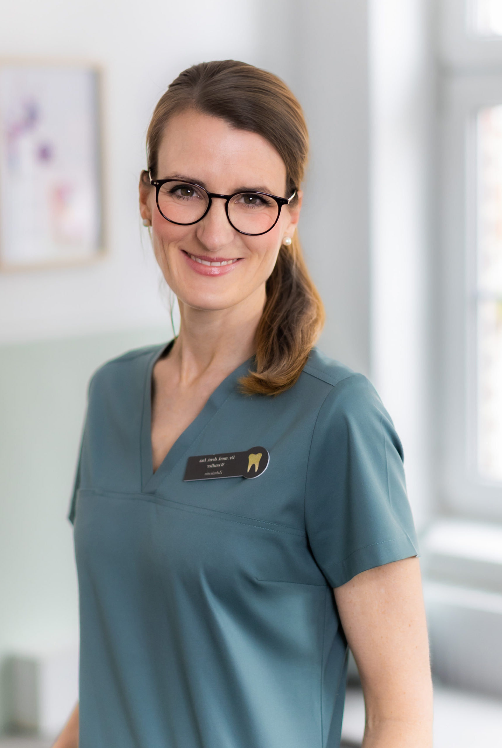 Dr. med. dent. Ina Wendler Dr. med. dent. Ina Wendler